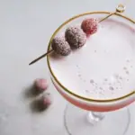 Champagne coupe retro gold