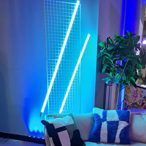 Neon Tube LED Lamp - IJsblauw