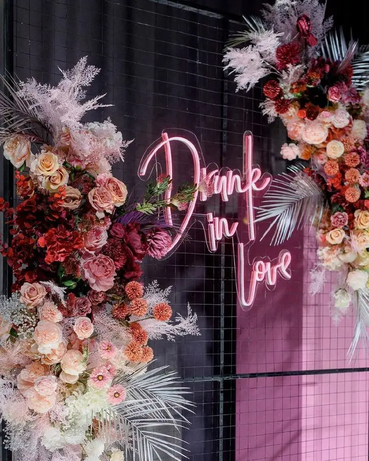 neon lichtletters drunk in love huren